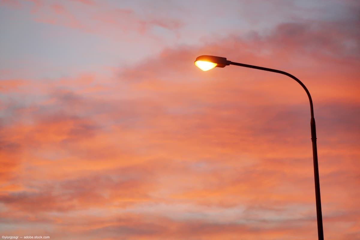 Nighttime outdoor artificial light may increase risk of age-related macular degeneration